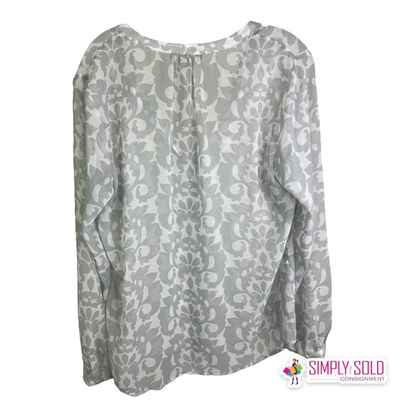 Banana Republic Women's Long Sleeve Chiffon Blouse Gray White Floral Button-Up L - Picture 2 of 9
